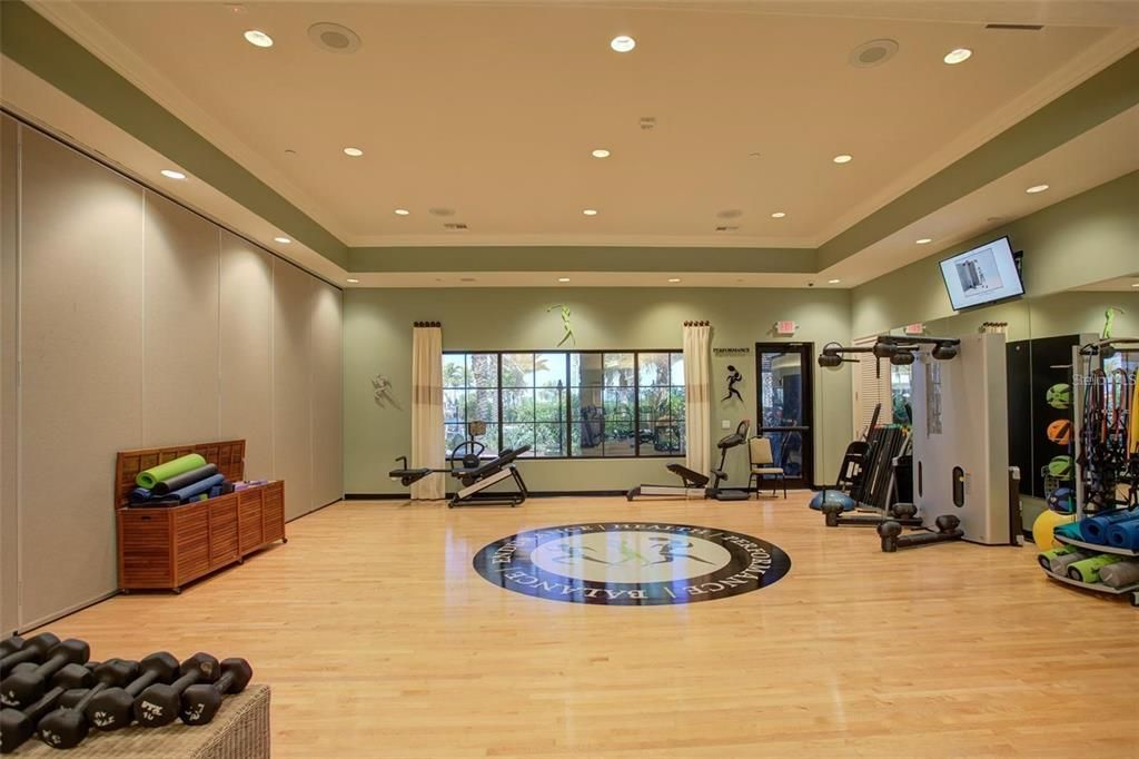 出租: $6,000 (2 贝兹, 2 浴室, 1528 平方英尺)