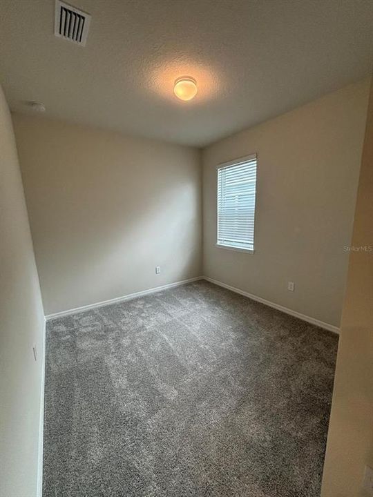 出租: $2,900 (4 贝兹, 3 浴室, 2230 平方英尺)