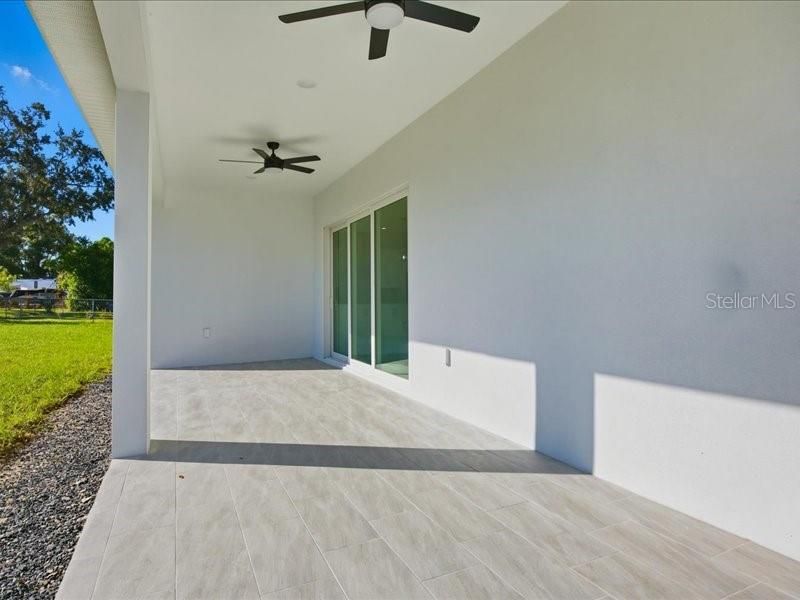 For Sale: $750,000 (4 beds, 3 baths, 2703 Square Feet)