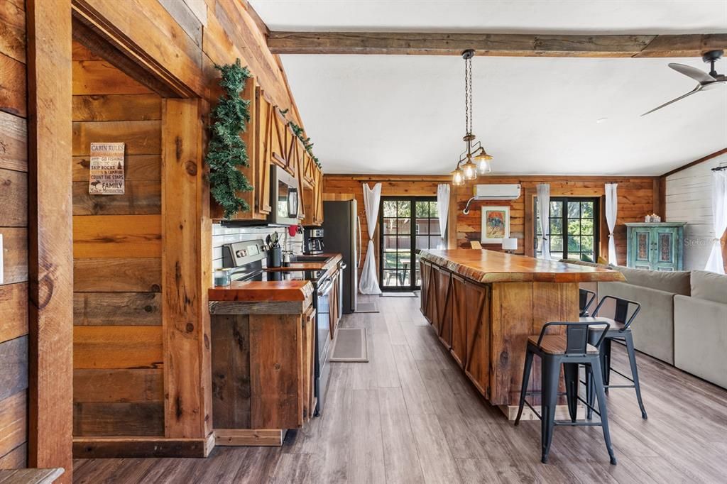 待售: $525,000 (3 贝兹, 3 浴室, 1504 平方英尺)