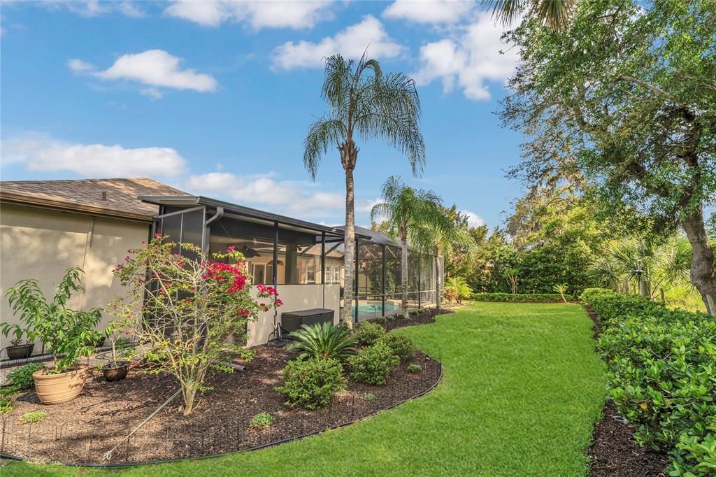 Activo con contrato: $755,000 (3 camas, 3 baños, 2591 Pies cuadrados)