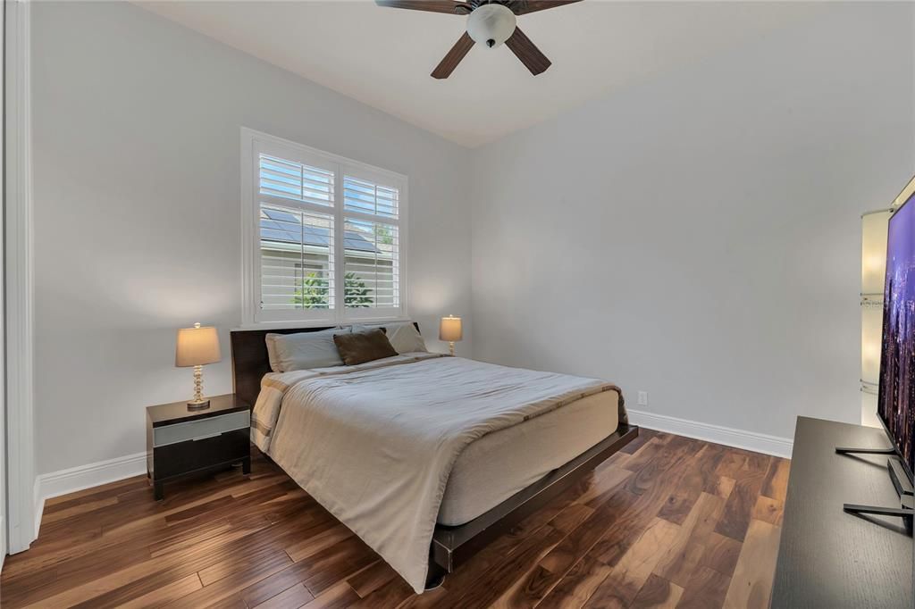 Activo con contrato: $755,000 (3 camas, 3 baños, 2591 Pies cuadrados)