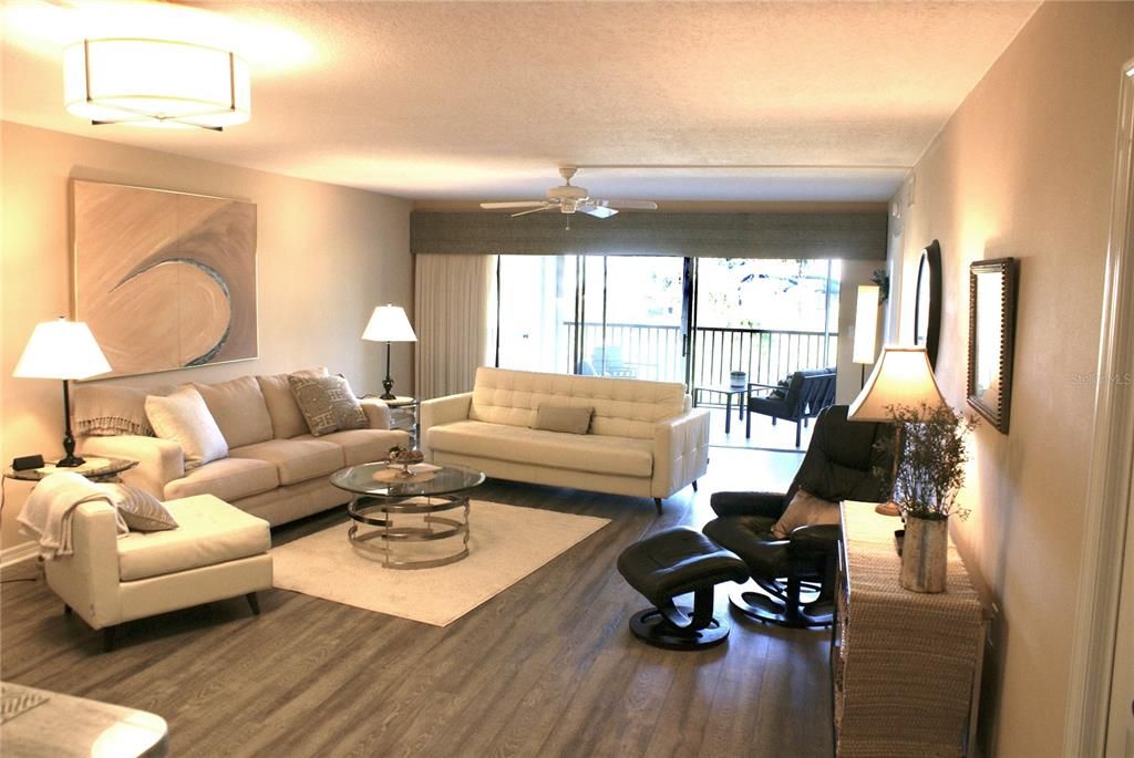 For Rent: $2,200 (2 beds, 2 baths, 1398 Square Feet)