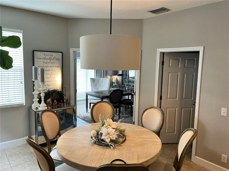 For Rent: $2,950 (3 beds, 2 baths, 2044 Square Feet)