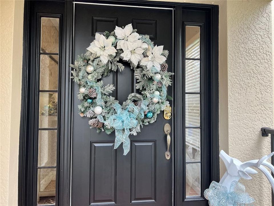 For Rent: $2,950 (3 beds, 2 baths, 2044 Square Feet)