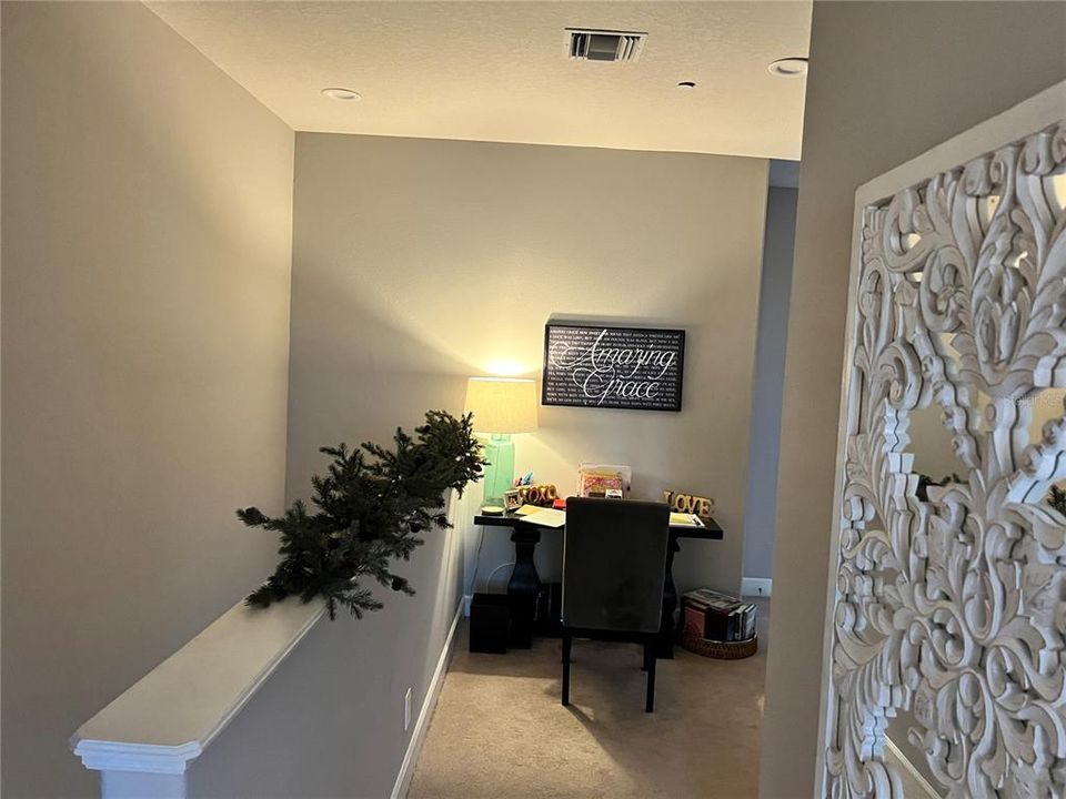 For Rent: $2,950 (3 beds, 2 baths, 2044 Square Feet)