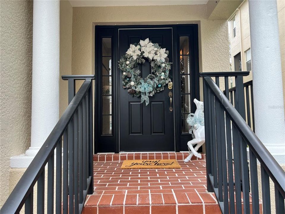 For Rent: $2,950 (3 beds, 2 baths, 2044 Square Feet)