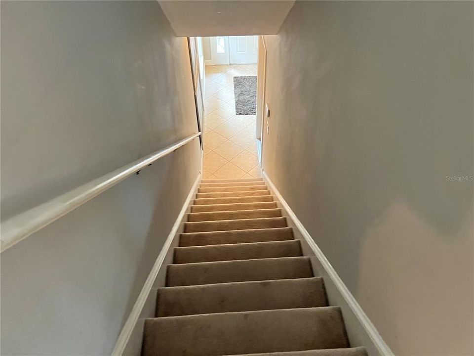 For Rent: $2,950 (3 beds, 2 baths, 2044 Square Feet)