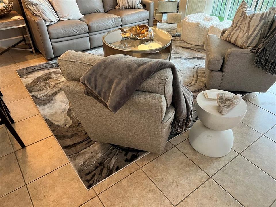 For Rent: $2,950 (3 beds, 2 baths, 2044 Square Feet)