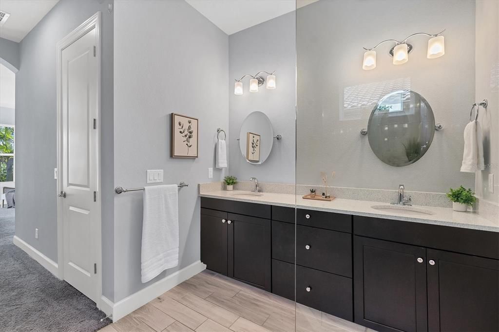 For Sale: $899,000 (3 beds, 2 baths, 2395 Square Feet)