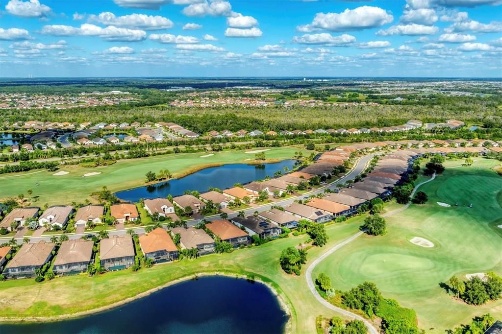 For Sale: $899,000 (3 beds, 2 baths, 2395 Square Feet)