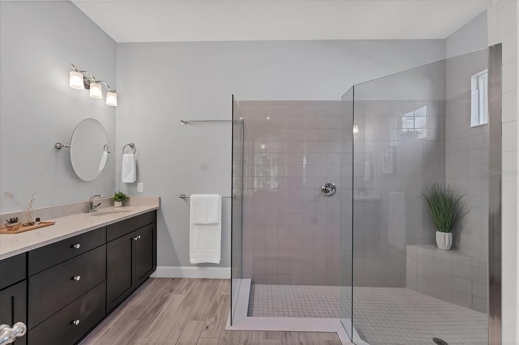 For Sale: $899,000 (3 beds, 2 baths, 2395 Square Feet)