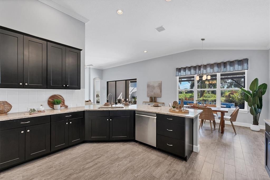 For Sale: $899,000 (3 beds, 2 baths, 2395 Square Feet)