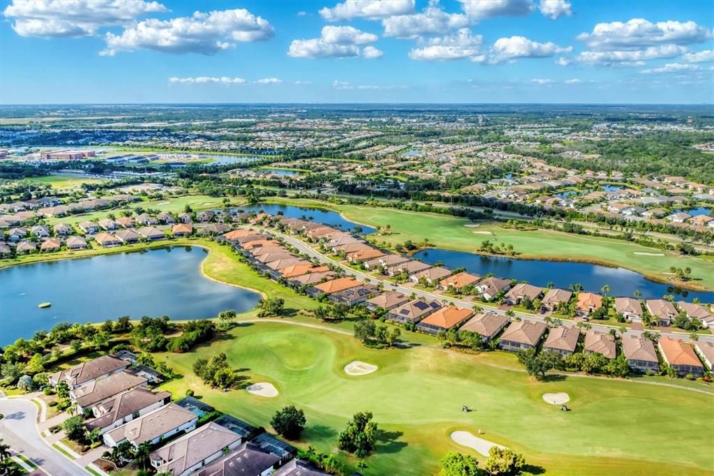 For Sale: $899,000 (3 beds, 2 baths, 2395 Square Feet)