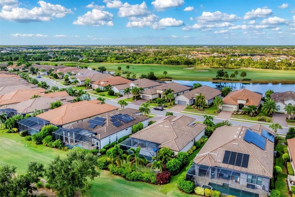 For Sale: $899,000 (3 beds, 2 baths, 2395 Square Feet)