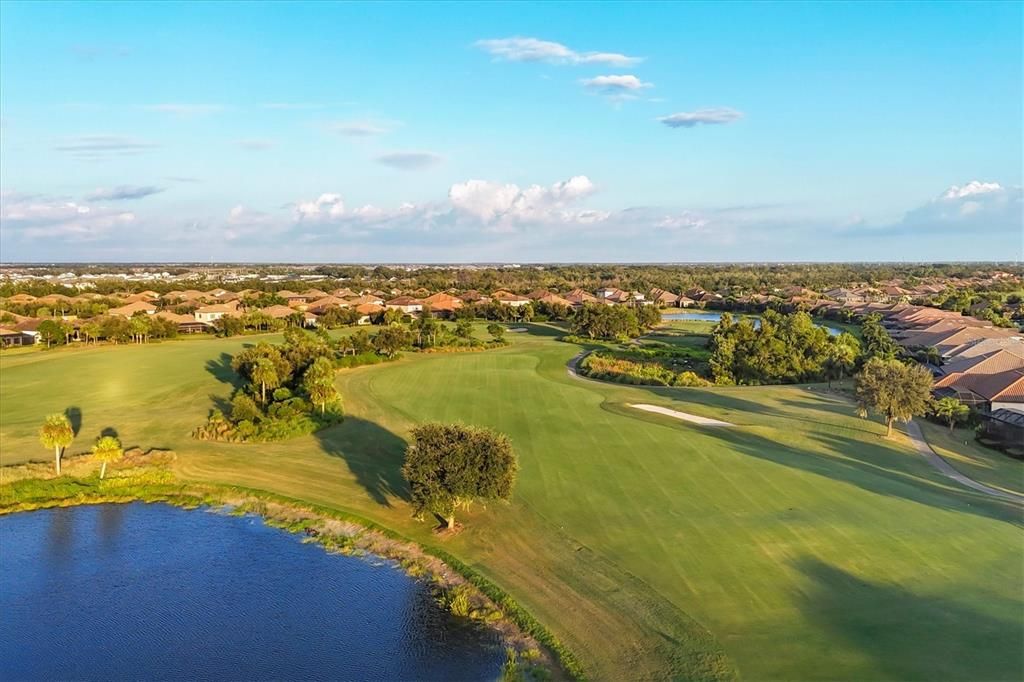 For Sale: $899,000 (3 beds, 2 baths, 2395 Square Feet)