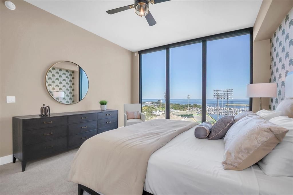 For Sale: $2,750,000 (3 beds, 4 baths, 2712 Square Feet)