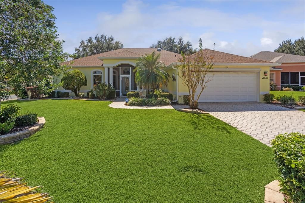 En Venta: $429,900 (3 camas, 2 baños, 2410 Pies cuadrados)