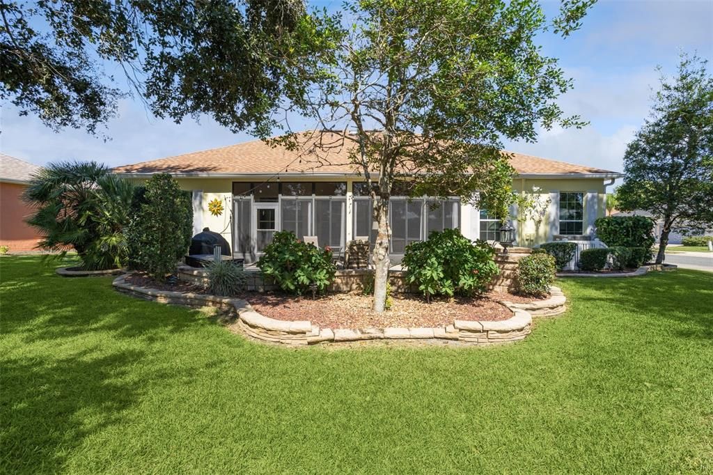 En Venta: $429,900 (3 camas, 2 baños, 2410 Pies cuadrados)