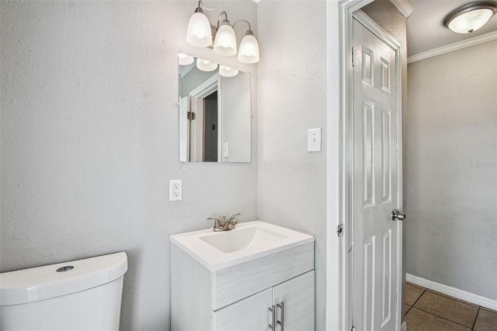 For Sale: $309,900 (4 beds, 2 baths, 1510 Square Feet)