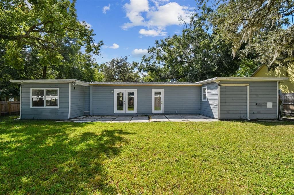 For Sale: $309,900 (4 beds, 2 baths, 1510 Square Feet)