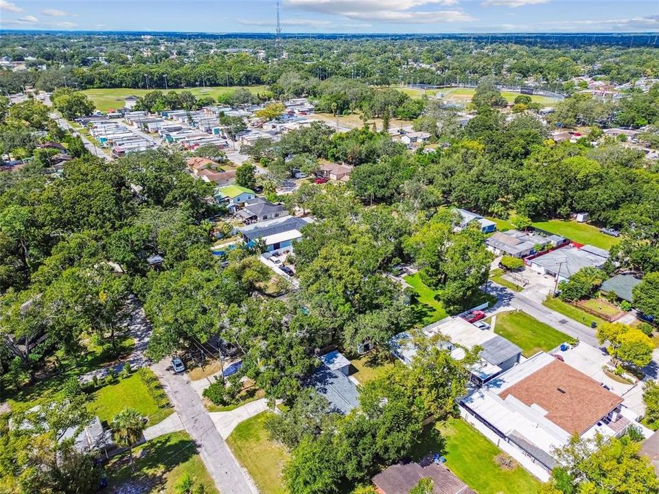 For Sale: $309,900 (4 beds, 2 baths, 1510 Square Feet)