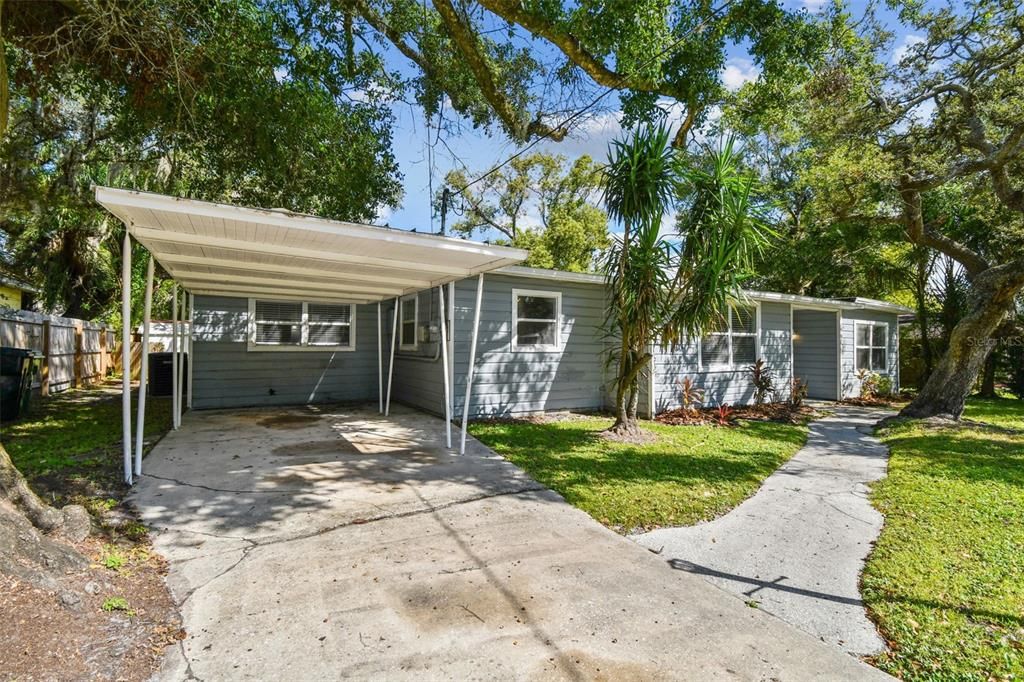 For Sale: $309,900 (4 beds, 2 baths, 1510 Square Feet)