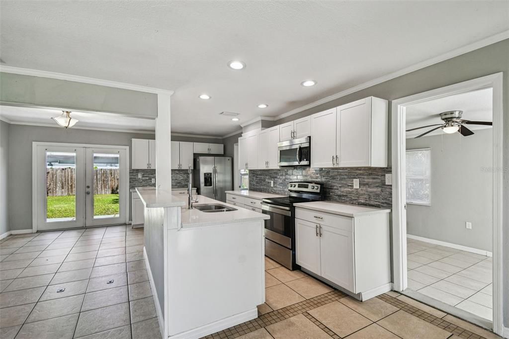 For Sale: $309,900 (4 beds, 2 baths, 1510 Square Feet)