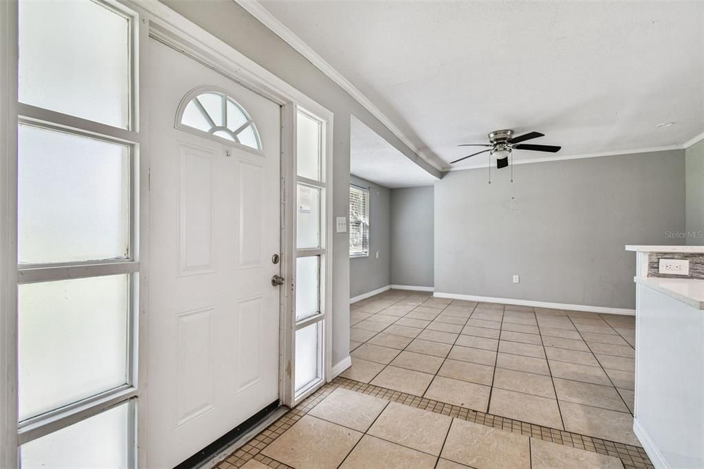 For Sale: $309,900 (4 beds, 2 baths, 1510 Square Feet)