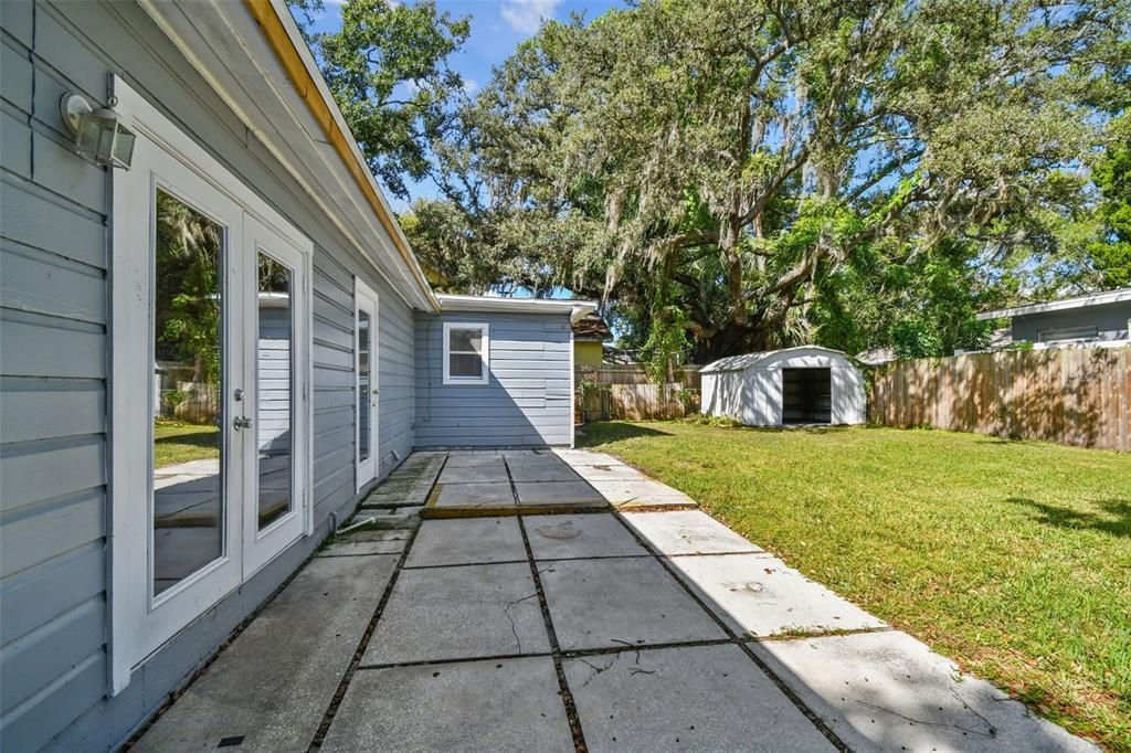 For Sale: $309,900 (4 beds, 2 baths, 1510 Square Feet)