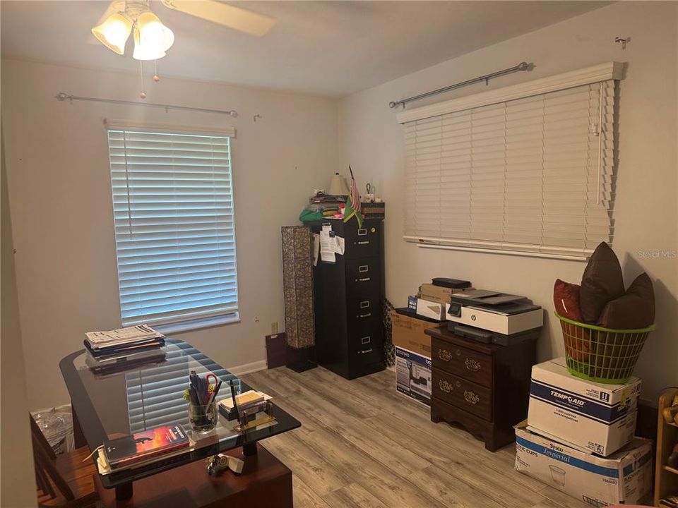 For Sale: $145,000 (2 beds, 2 baths, 853 Square Feet)