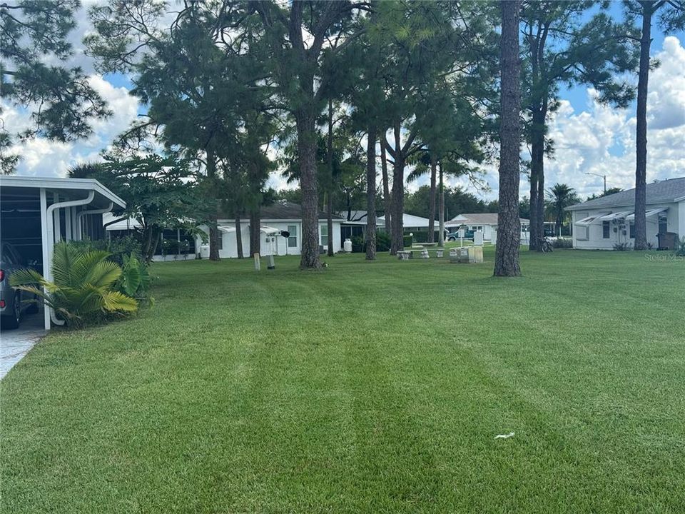 For Sale: $145,000 (2 beds, 2 baths, 853 Square Feet)