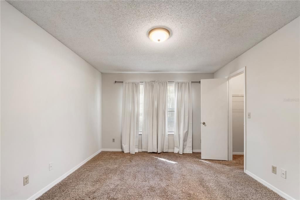 For Rent: $1,550 (2 beds, 2 baths, 991 Square Feet)