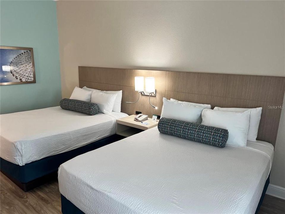 For Sale: $49,900 (1 beds, 1 baths, 304 Square Feet)