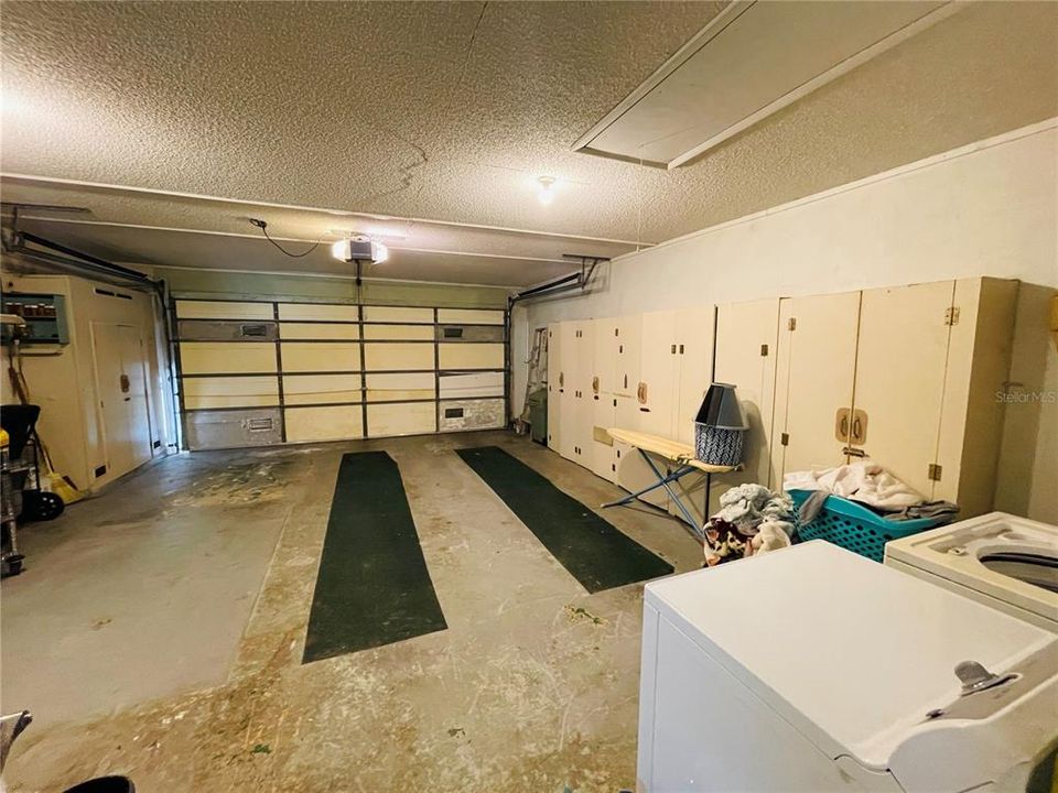 待售: $144,000 (2 贝兹, 2 浴室, 1414 平方英尺)