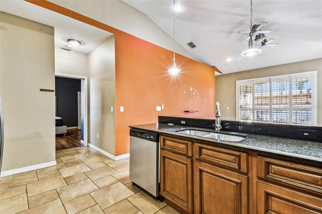 Active With Contract: $499,999 (4 beds, 3 baths, 1766 Square Feet)