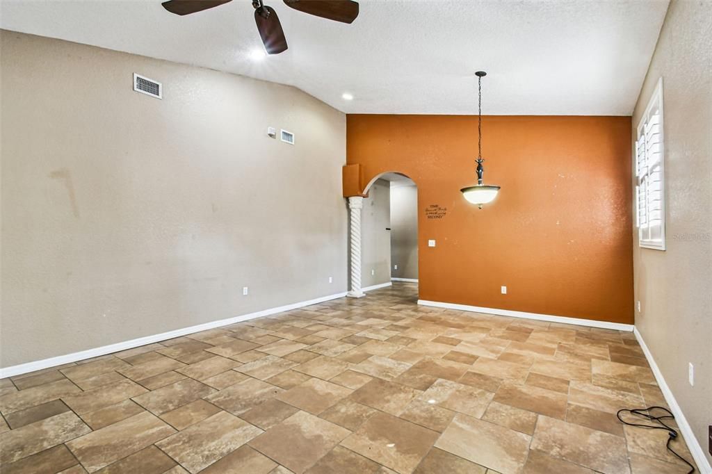 Active With Contract: $499,999 (4 beds, 3 baths, 1766 Square Feet)