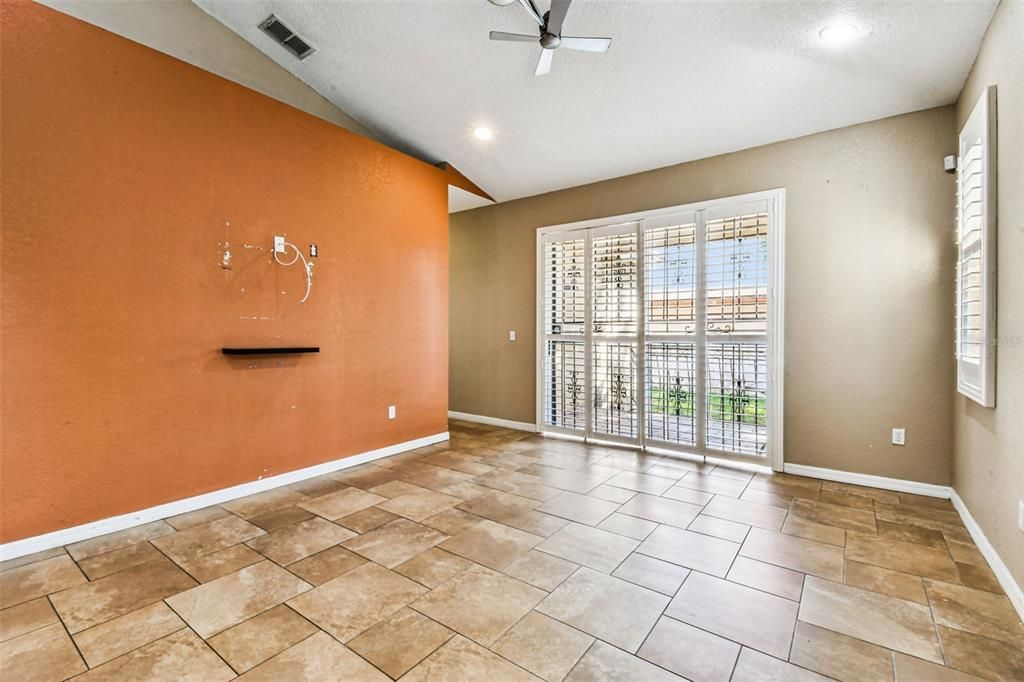 Active With Contract: $499,999 (4 beds, 3 baths, 1766 Square Feet)