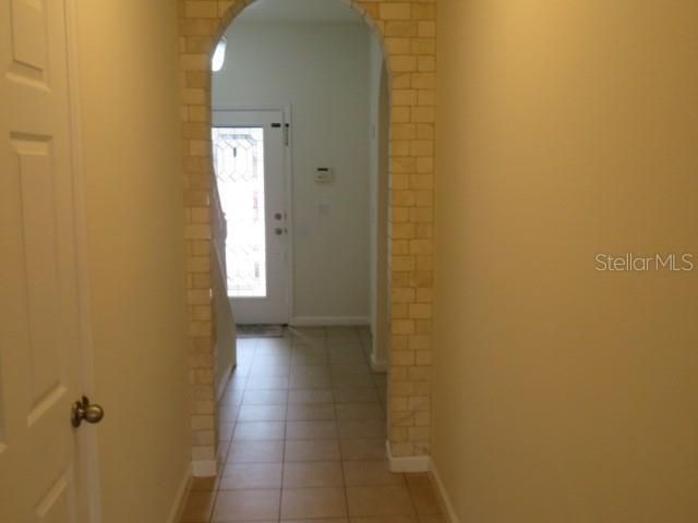 For Rent: $2,000 (3 beds, 2 baths, 1492 Square Feet)