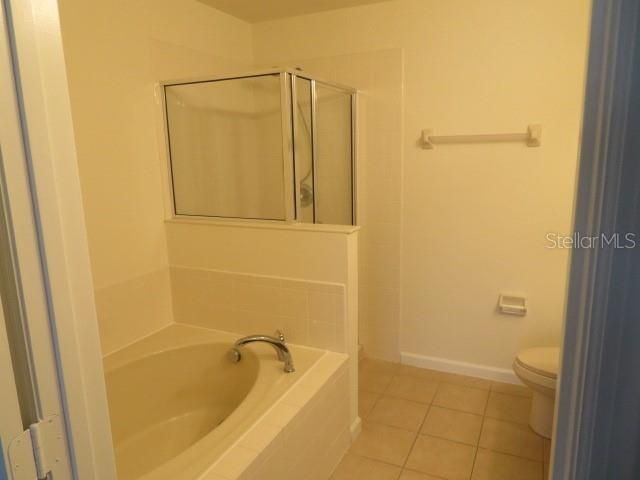 For Rent: $2,000 (3 beds, 2 baths, 1492 Square Feet)