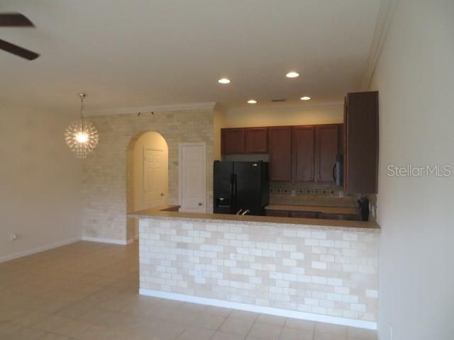 For Rent: $2,000 (3 beds, 2 baths, 1492 Square Feet)
