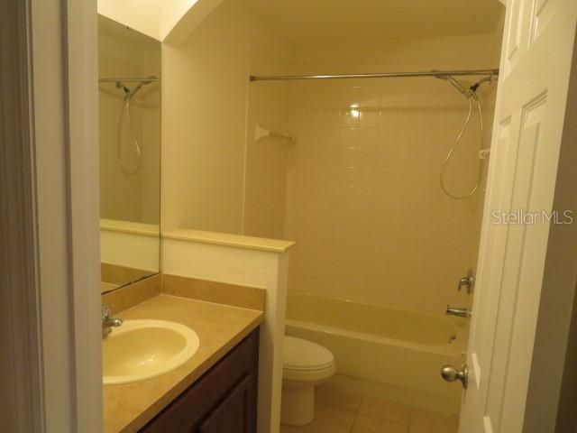 For Rent: $2,000 (3 beds, 2 baths, 1492 Square Feet)