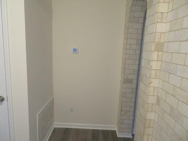 For Rent: $2,000 (3 beds, 2 baths, 1492 Square Feet)