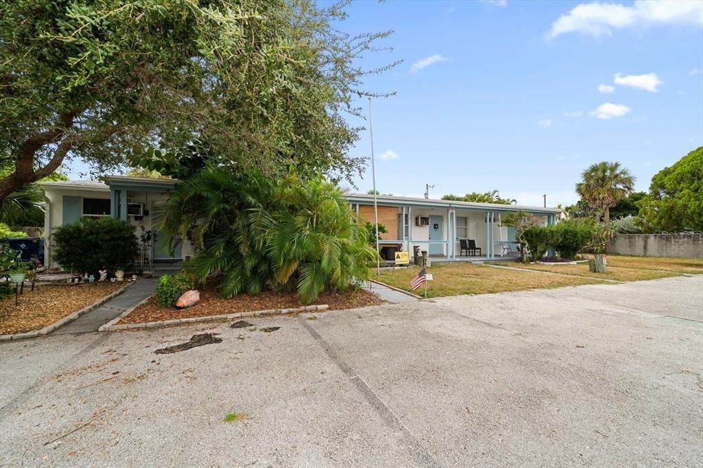 待售: $995,000 (0 贝兹, 0 浴室, 2280 平方英尺)