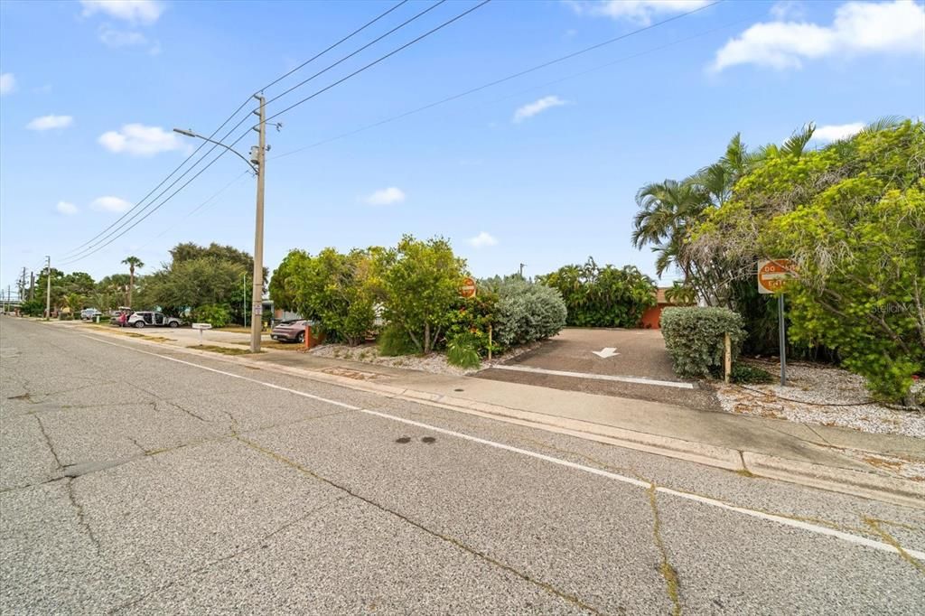 待售: $995,000 (0 贝兹, 0 浴室, 2280 平方英尺)