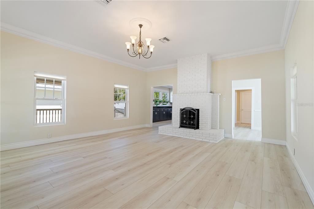 待售: $549,000 (3 贝兹, 2 浴室, 1680 平方英尺)