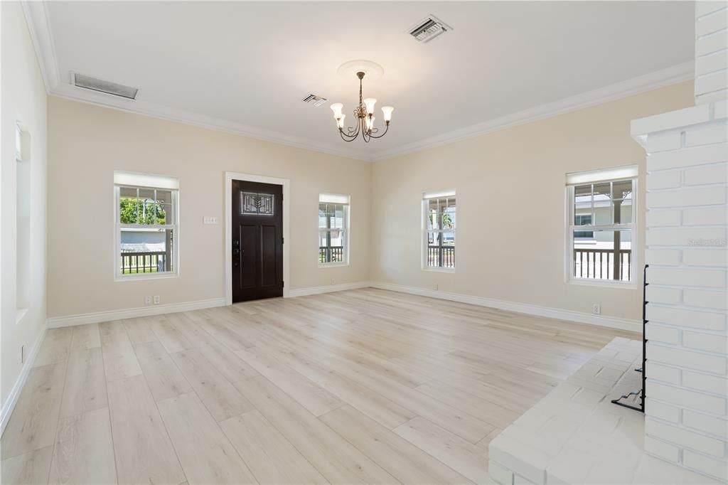 待售: $549,000 (3 贝兹, 2 浴室, 1680 平方英尺)