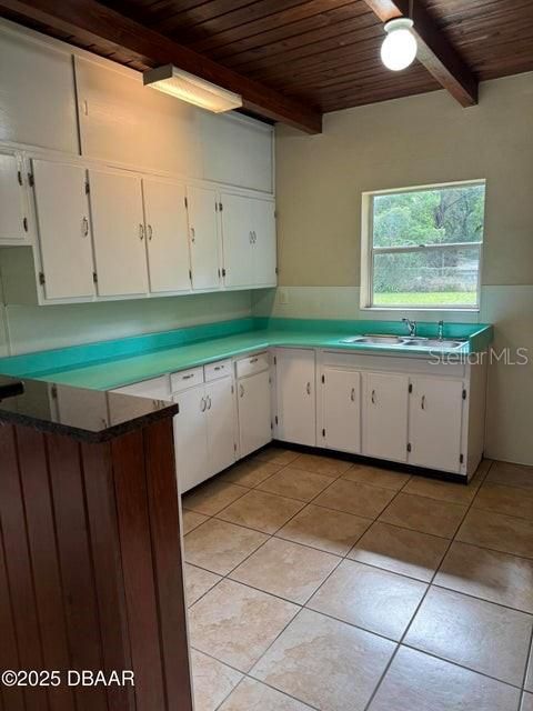 待售: $220,000 (2 贝兹, 1 浴室, 1128 平方英尺)