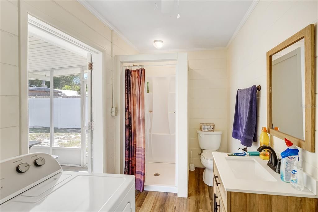 En Venta: $240,000 (3 camas, 2 baños, 1229 Pies cuadrados)