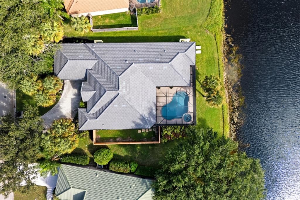 Под контрактом: $939,000 (4 спален, 3 ванн, 2802 Квадратных фут)